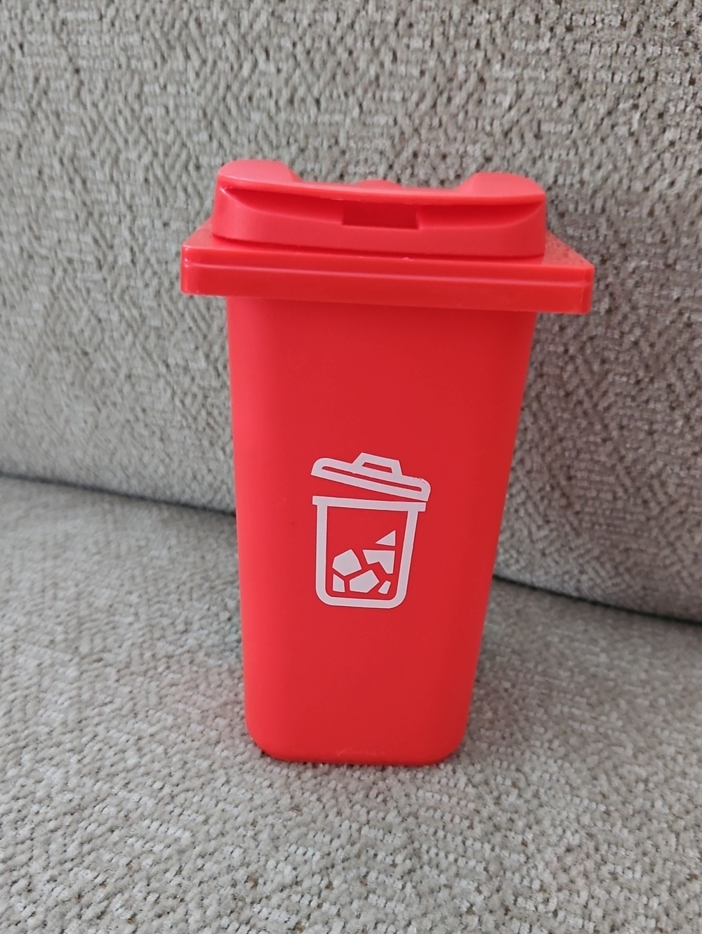 Plastic Garbage Can
